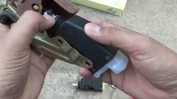 Ремонт дверных замков г. Кирово-Чепецк